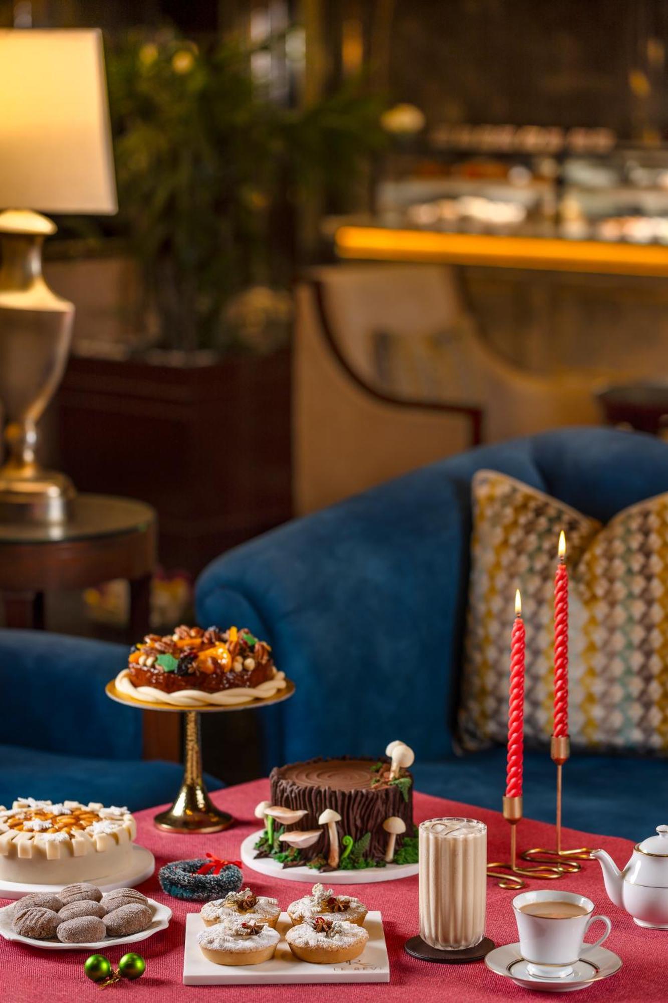 The Leela Ambience Gurugram Hotel & Residences - The Luxury Urban Sanctuary Gurgáon Exteriér fotografie A Christmas pudding